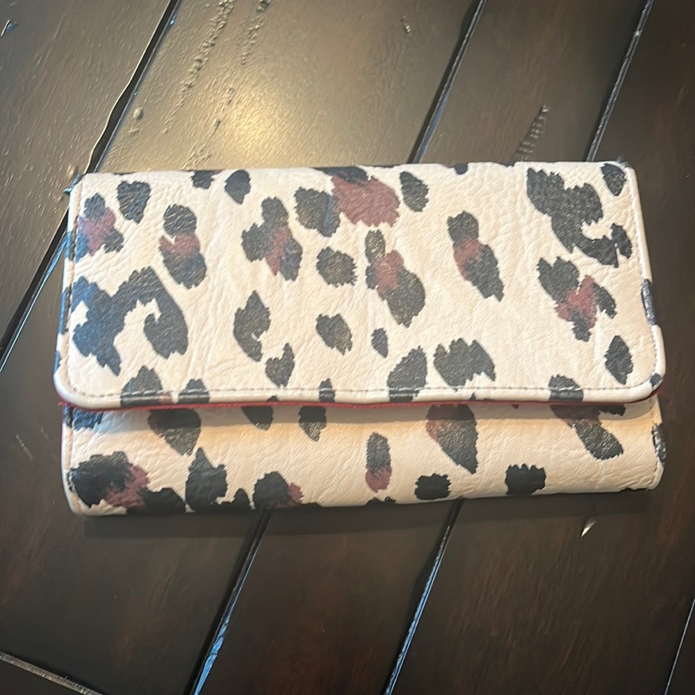 Target wallet print with red interior